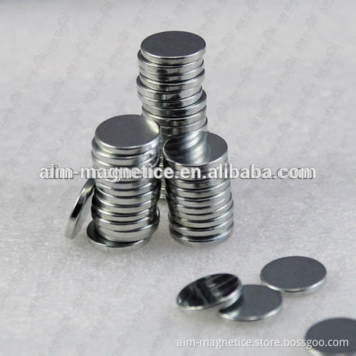 Strong permanent hidden magnet button